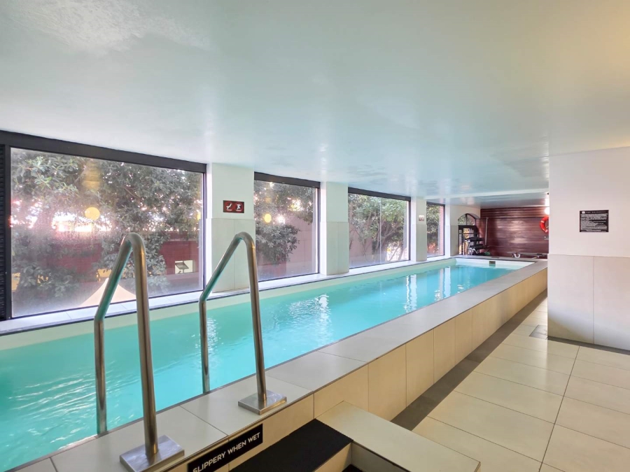 2 Bedroom Property for Sale in De Waterkant Western Cape